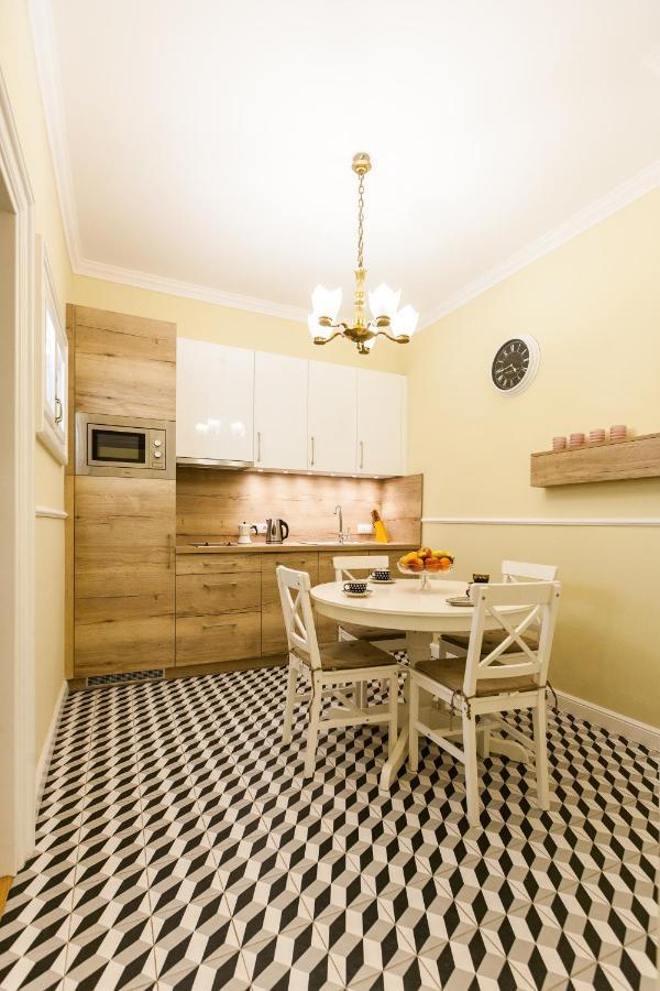 Vintage Poselska Apartment Красков Екстериор снимка
